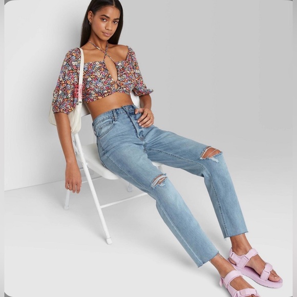 Women's High Rise Distressed Slim Straight Jeans - Wild Fable Medium Wash 6 NWT - Picture 3 of 11